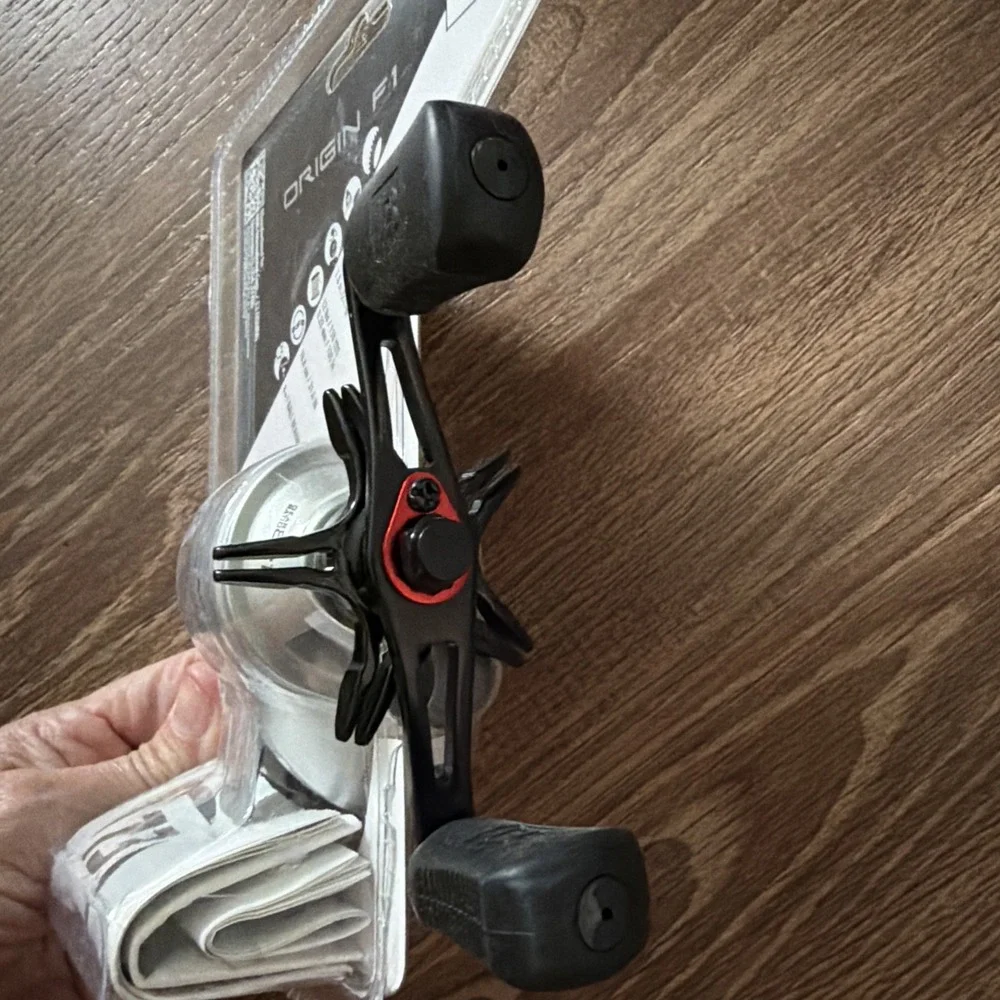 13 Fishing Origin F1 Baitcast Fishing Reel (Clam Pack) NEW